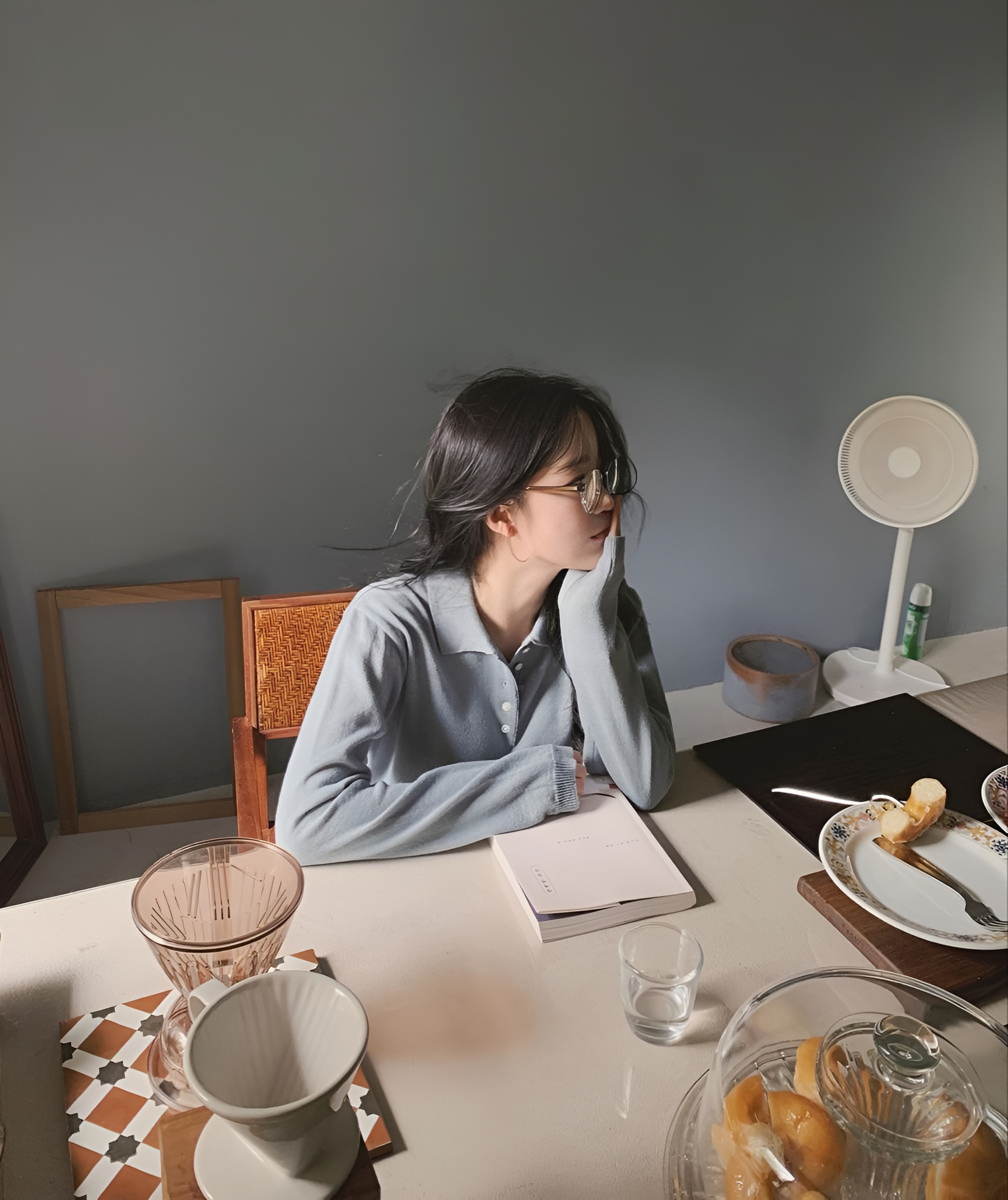 4 con gi&aacute;p học h&agrave;nh 