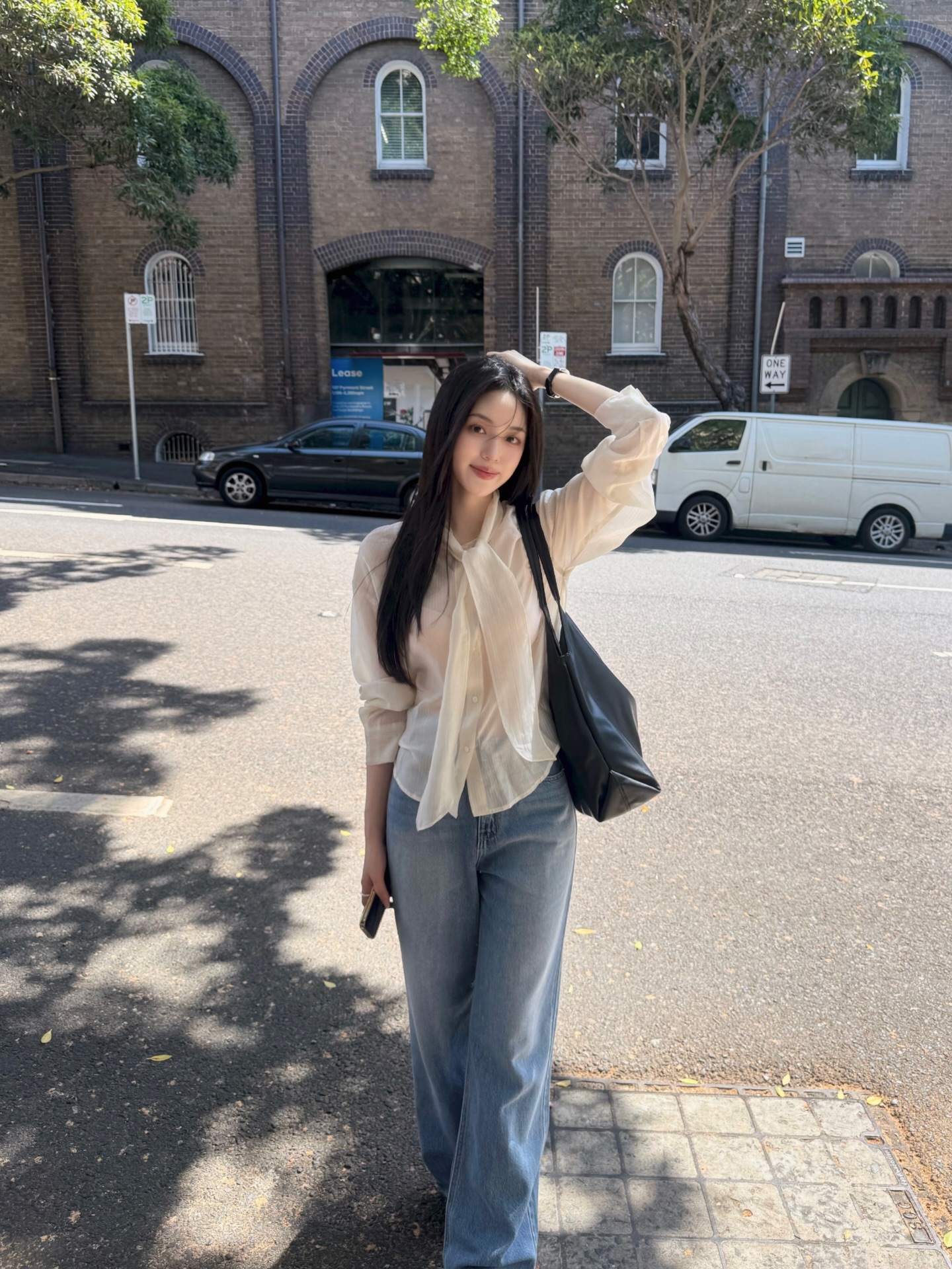 Chị em ơi , chọn NGAY 2 kiểu quần jeans mùa hè nhẹ mát cho phong cách thời trang - Ảnh 4. Chị em ơi , chọn NGAY 2 kiểu quần jeans mùa hè nhẹ mát cho phong cách thời trang - Ảnh 4.