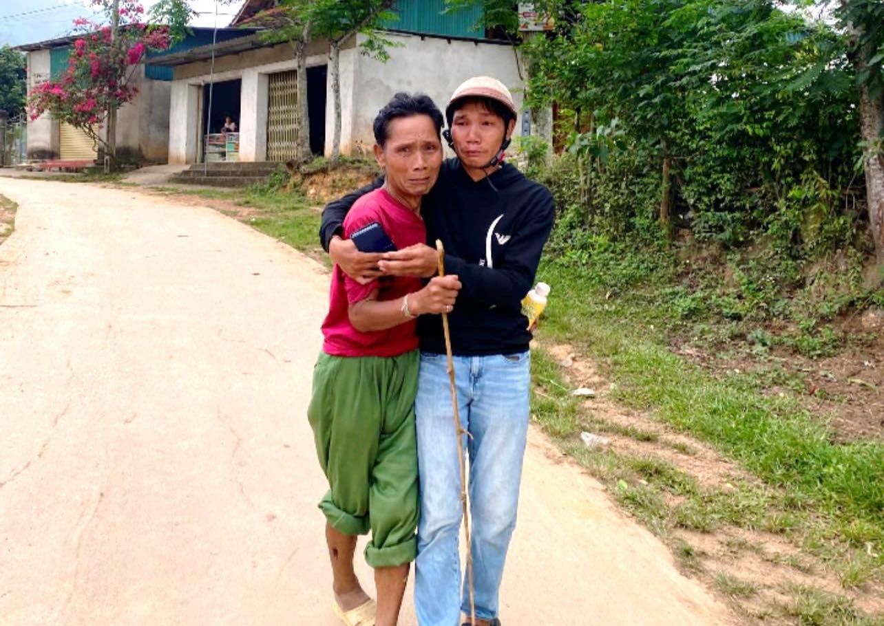 &Ocirc;ng Qu&ecirc; 73 tuổi lạc 30km sau mổ ruột thừa, được t&igrave;m thấy nhờ cộng đồng mạng - Ảnh 1.