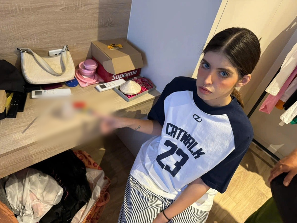 Lộ diện bữa tiệc ma t&uacute;y của ca sĩ Chi D&acirc;n v&agrave; người mẫu An T&acirc;y - Ảnh 2.