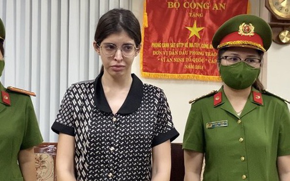 Chi D&acirc;n v&agrave; An T&acirc;y bị truy tố tội Tổ chức sử dụng tr&aacute;i ph&eacute;p chất ma t&uacute;y - Ảnh 2.