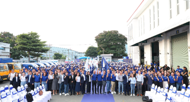 Điện m&aacute;y XANH bắt tay c&ugrave;ng c&aacute;c &ocirc;ng lớn m&aacute;y lạnh chuẩn h&oacute;a đội ngũ thợ lắp đặt ch&iacute;nh quy lớn bậc nhất Việt Nam - Ảnh 3.