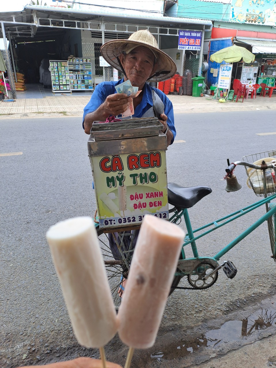 Nhớ tiếng leng keng xe c&agrave; rem - Ảnh 1.