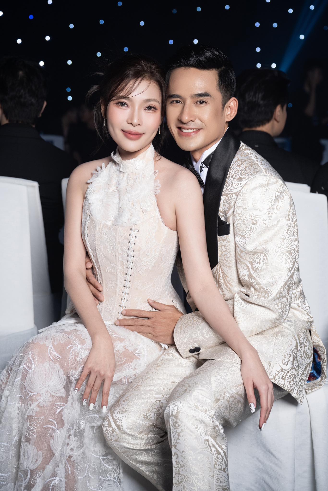 Ồn &agrave;o ngọai t&igrave;nh Lương Thế Th&agrave;nh v&agrave; Th&uacute;y Diễm trong phim B&oacute;ng Ma hạnh ph&uacute;c - Ảnh 3.