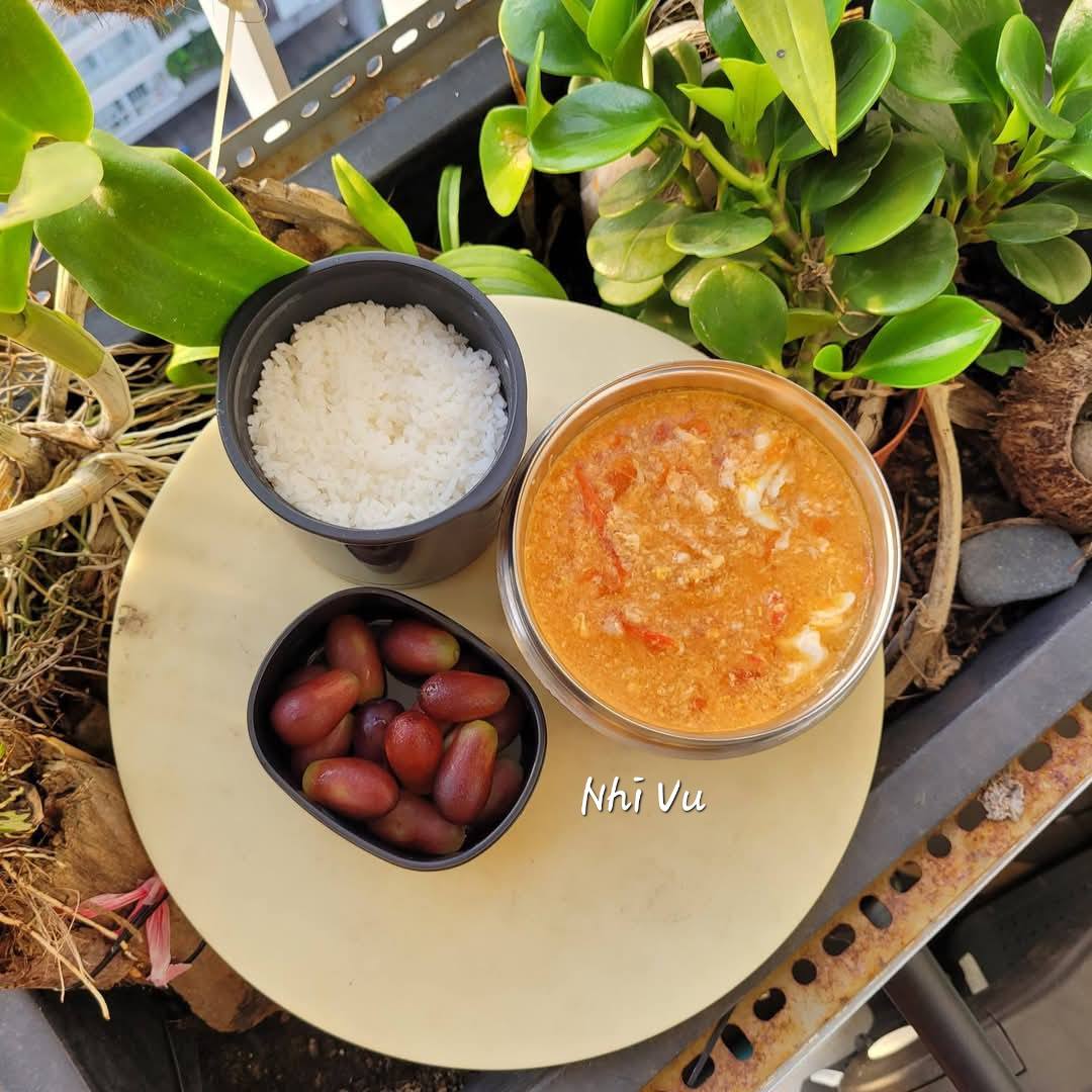 Một mẹ ở Thành phố Hồ Chí Minh phát động “chiến dịch nấu cơm 15 phút mỗi sáng” cho con mang đi học, phản ứng của bé gái khiến mẹ ngỡ ngàng- Ảnh 12. Một mẹ ở TP HCM phát động “chiến dịch nấu cơm 15 phút mỗi sáng” cho con mang đi học, phản ứng của bé gái khiến mẹ ngỡ ngàng - Ảnh 12.