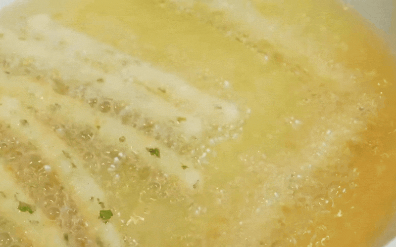 Cách làm bánh khoai tây phô mai chiên giòn rụm, béo ngậy ăn là ghiền! - Ảnh 10.