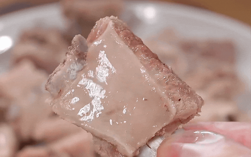 Đừng đem sườn đi xào chua ngọt nữa, thử ngay cách luộc ủ muối này đảm bảo cả nhà vét sạch nồi - Ảnh 10.