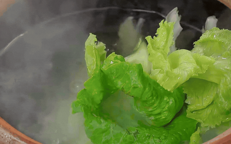 Đừng đem sườn đi xào chua ngọt nữa, thử ngay cách luộc ủ muối này đảm bảo cả nhà vét sạch nồi - Ảnh 9.