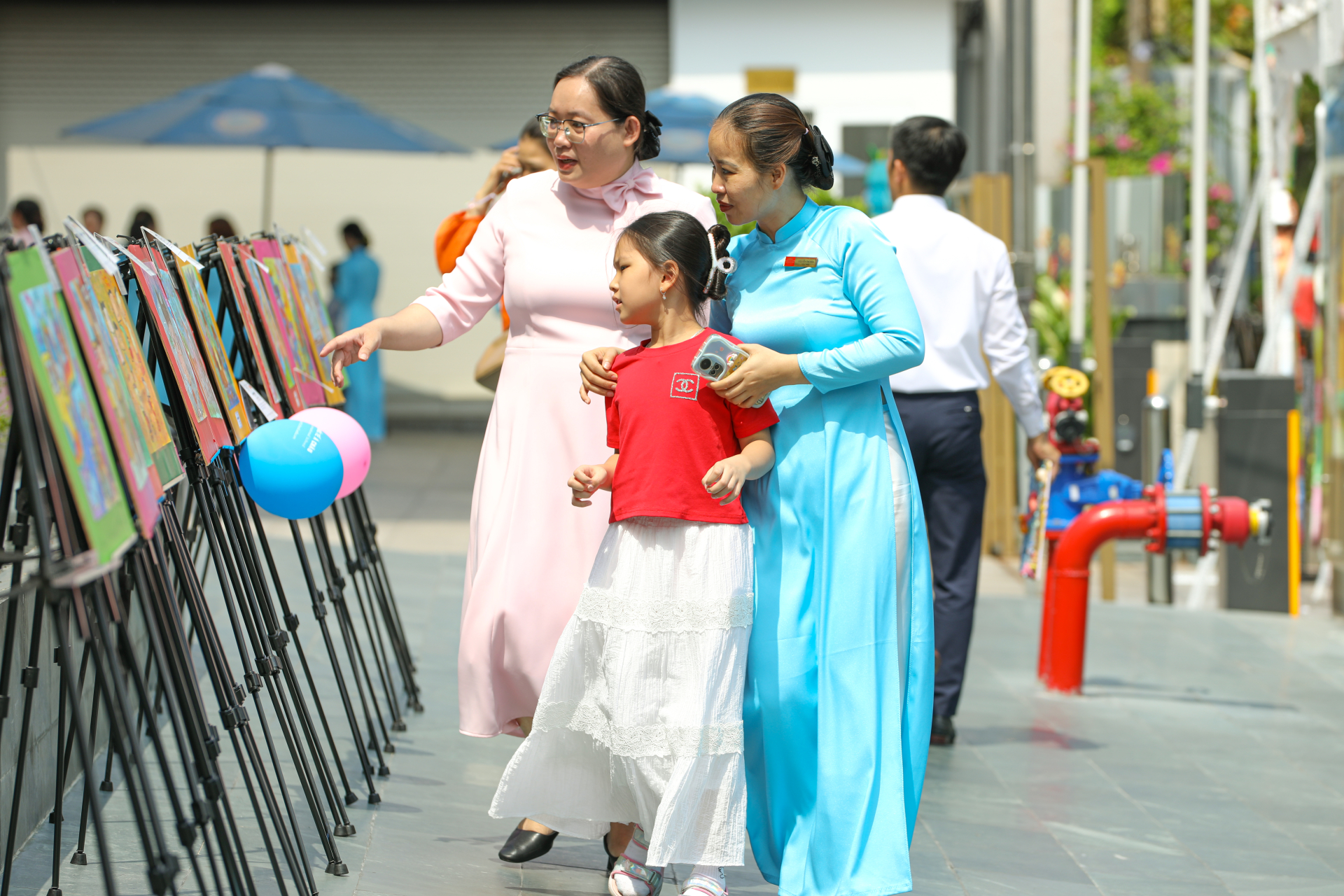 Triển l&atilde;m mỹ thuật YOU ARE MY DESTINY: H&agrave;nh tr&igrave;nh gi&aacute;o dục nghệ thuật độc đ&aacute;o 2026 - Ảnh 8.