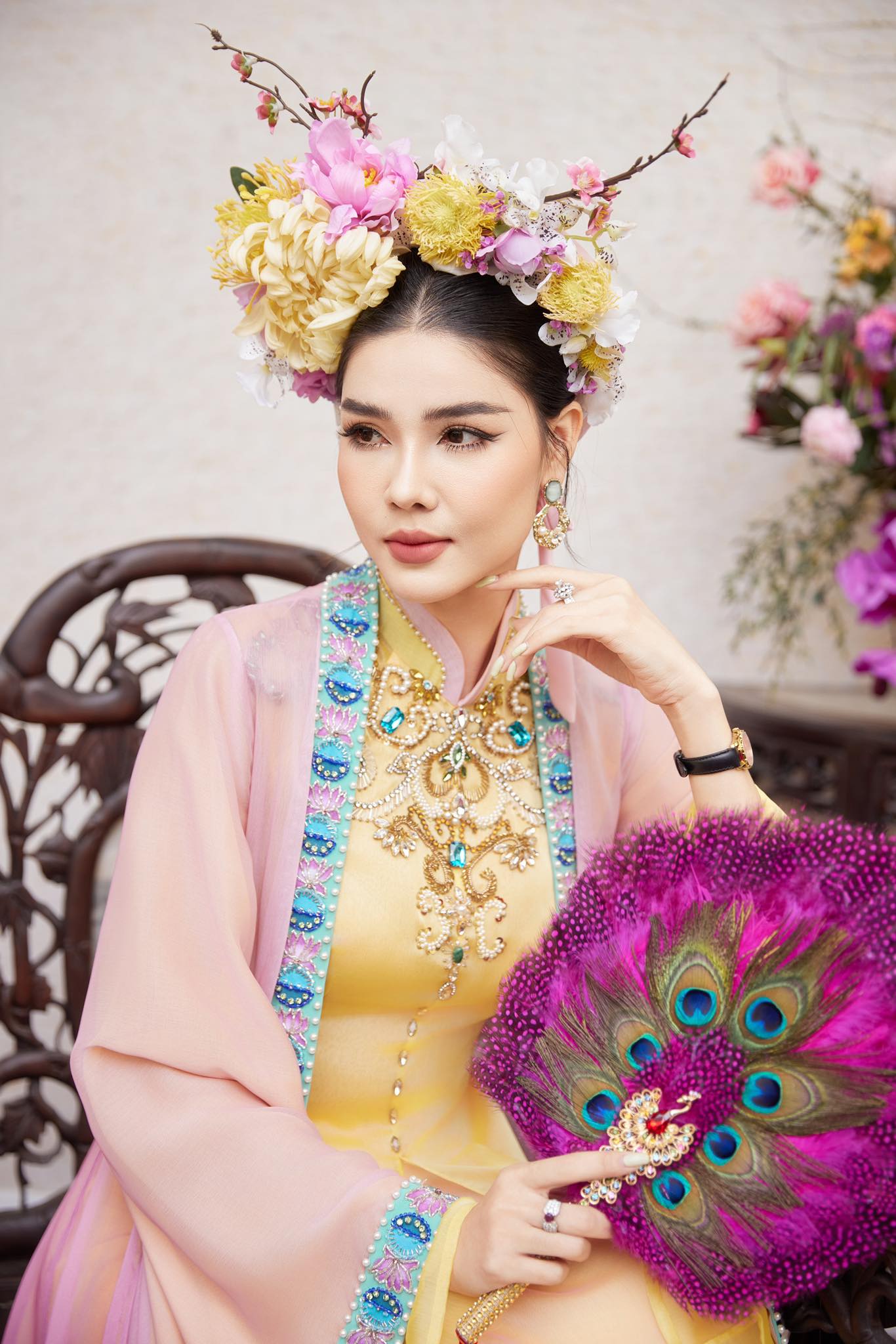 Mất m&aacute;t lớn của người mẫu Kỳ H&acirc;n v&agrave; những lời động vi&ecirc;n từ sao Việt - Ảnh 3.