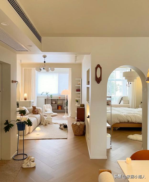 Căn hộ 80m&sup2; nhưng tr&ocirc;ng rộng như 120m&sup2;: 5 mẹo thiết kế gi&uacute;p kh&ocirc;ng gian &ldquo;nới rộng&rdquo; m&agrave; kh&ocirc;ng cần mua nh&agrave; mới - Ảnh 4.