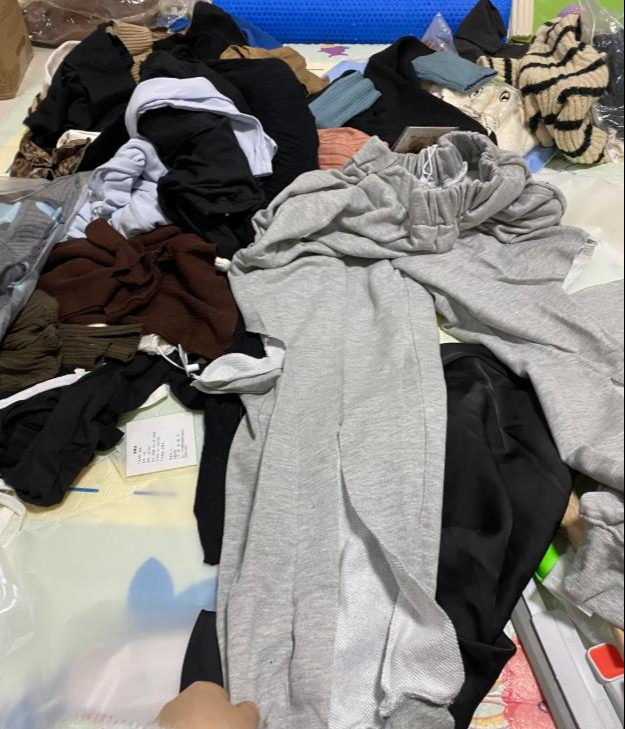 Mua đồ h&egrave; tưởng rẻ m&agrave; lại tốn tiền: 8 kiểu quần &aacute;o nhiều người hối hận sau một m&ugrave;a mặc thử - Ảnh 3.