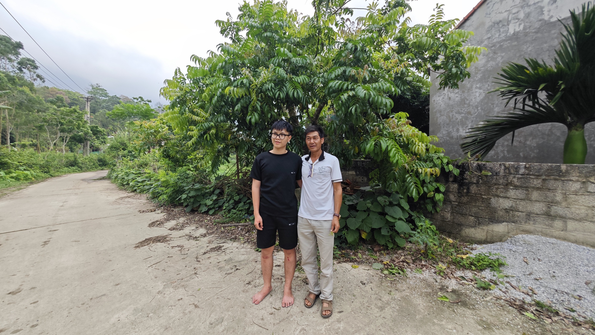 Nam sinh lạc rừng Tam Đảo 37 giờ: H&agrave;nh tr&igrave;nh sinh tồn đầy cam go - Ảnh 5.