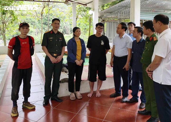 T&igrave;m kiếm nam sinh mất t&iacute;ch ở Tam Đảo: H&agrave;nh tr&igrave;nh 36 giờ t&igrave;m Tuấn Anh - Ảnh 2.