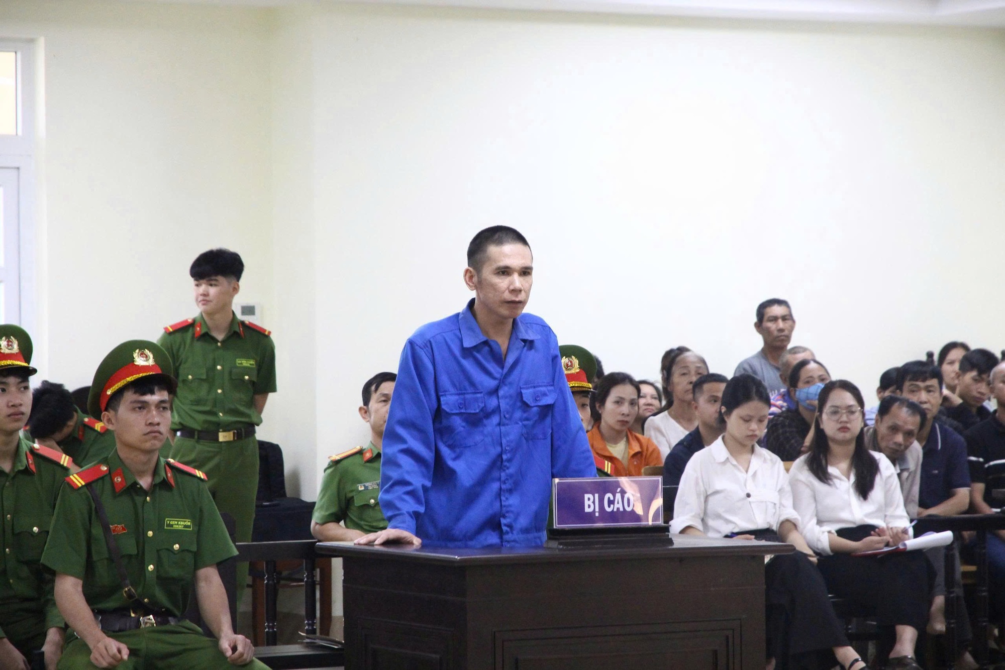 Nguyễn Nam Đại Thuận l&atilde;nh &aacute;n tử h&igrave;nh Sau vụ Giết 3 người trong gia đ&igrave;nh vợ tại Đắk Lắk - Ảnh 1.