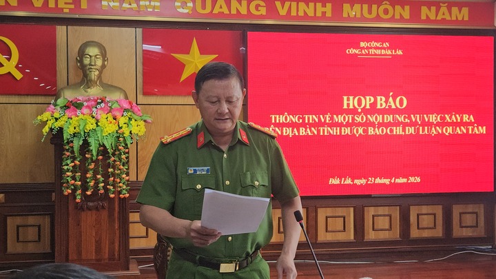 Khởi tố cựu thiếu t&aacute; CSGT Đắk Lắk kh&ocirc;ng cứu gi&uacute;p người tai nạn - Ảnh 1.