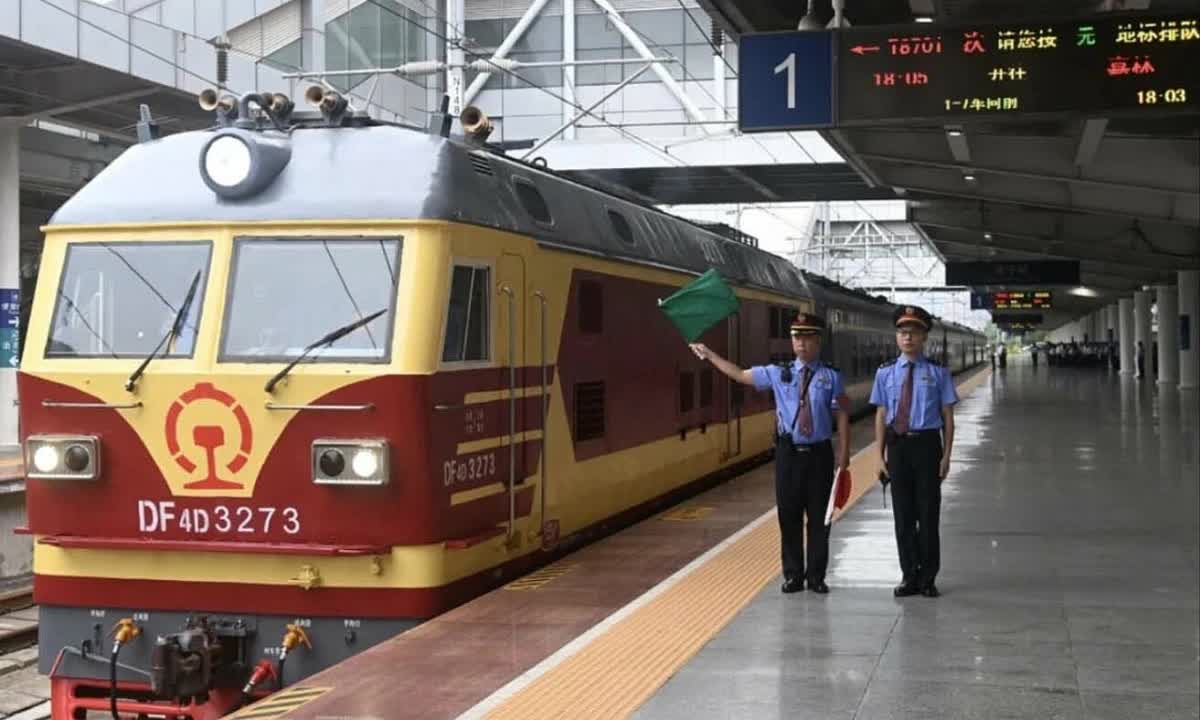 Tuyến t&agrave;u hỏa li&ecirc;n vận Việt Nam - Trung Quốc: H&agrave;nh tr&igrave;nh đặc biệt của Tổng B&iacute; thư 2026 - Ảnh 3.