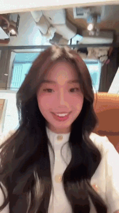 Con g&aacute;i đại gia xi măng Bạch Dương cưới thiếu gia Đ&agrave; Nẵng v&agrave; Cuộc sống xa hoa 2026 - Ảnh 8.