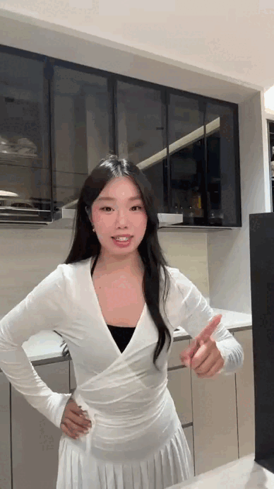 Con g&aacute;i đại gia xi măng Bạch Dương cưới thiếu gia Đ&agrave; Nẵng v&agrave; Cuộc sống xa hoa 2026 - Ảnh 6.