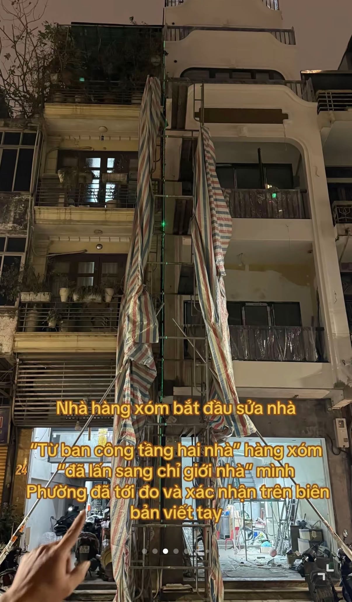 Ai chịu trách nhiệm chi trả khi nhà nứt , tường mốc do hàng xóm thi công năm 2026? - Ảnh 2. Ai chịu trách nhiệm chi trả khi nhà nứt , tường mốc do hàng xóm thi công năm 2026? - Ảnh 2.