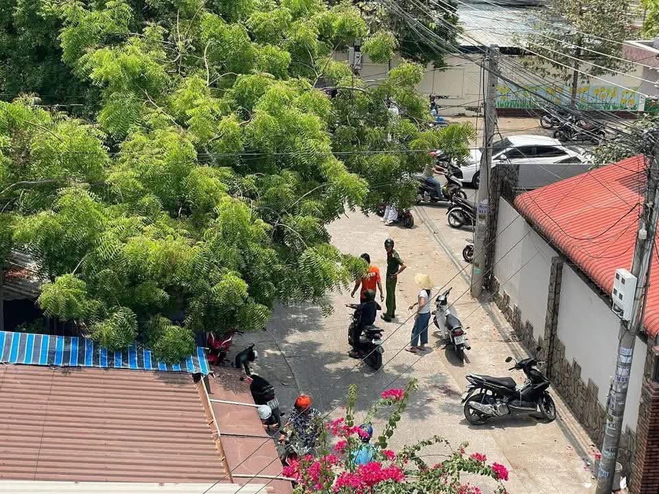 Nam sinh lớp 9 đ&acirc;m bạn học tử vong v&igrave; m&acirc;u thuẫn c&aacute; nh&acirc;n - Ảnh 1.