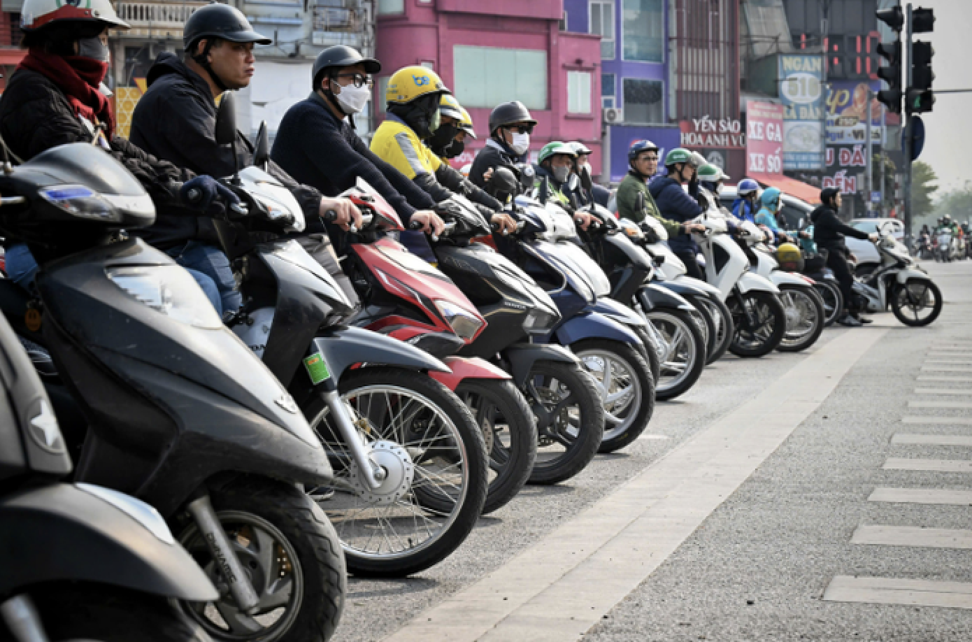 Ho&agrave;n Kiếm th&iacute; điểm cấm xe m&aacute;y chạy xăng để n&acirc;ng cao chất lượng M&ocirc;i trường 2026 - Ảnh 1.