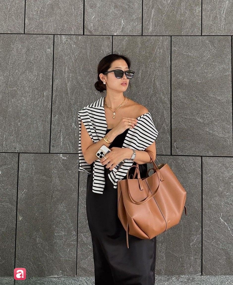 Thương hiệu t&uacute;i x&aacute;ch chẳng cần logo, c&oacute; 12 cửa h&agrave;ng tr&ecirc;n to&agrave;n thế giới g&acirc;y sốt với mẫu t&uacute;i được gọi l&agrave; &ldquo;đẹp nhất để đi l&agrave;m&rdquo; - Ảnh 10.