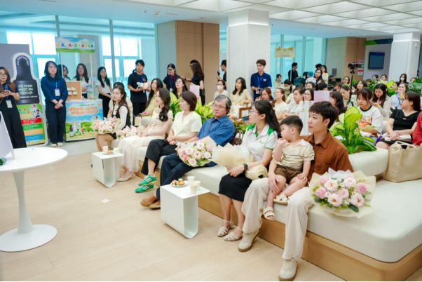 Workshop &ldquo;Mẹ chọn s&aacute;ng suốt - B&eacute; khỏe vươn cao&rdquo; của aFamily x WelKids ADEK: Khi tri thức khoa học trở th&agrave;nh điểm tựa cho h&agrave;nh tr&igrave;nh l&agrave;m mẹ - Ảnh 1.