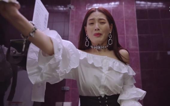 &ldquo;L&atilde;o Phật gia&rdquo; Trần Vỹ Đ&igrave;nh tiết lộ phương ph&aacute;p giảm 9kg kh&ocirc;ng mệt nhờ loại b&aacute;nh ai nghe cũng sợ ăn v&agrave;o nhanh b&eacute;o - Ảnh 3.