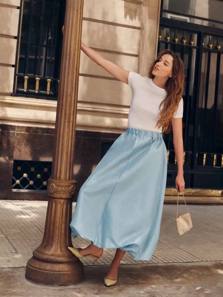 H&egrave; 2026: Phụ nữ s&agrave;nh điệu m&ecirc; m&agrave;u xanh băng trẻ trung v&agrave; thanh lịch - Ảnh 7.