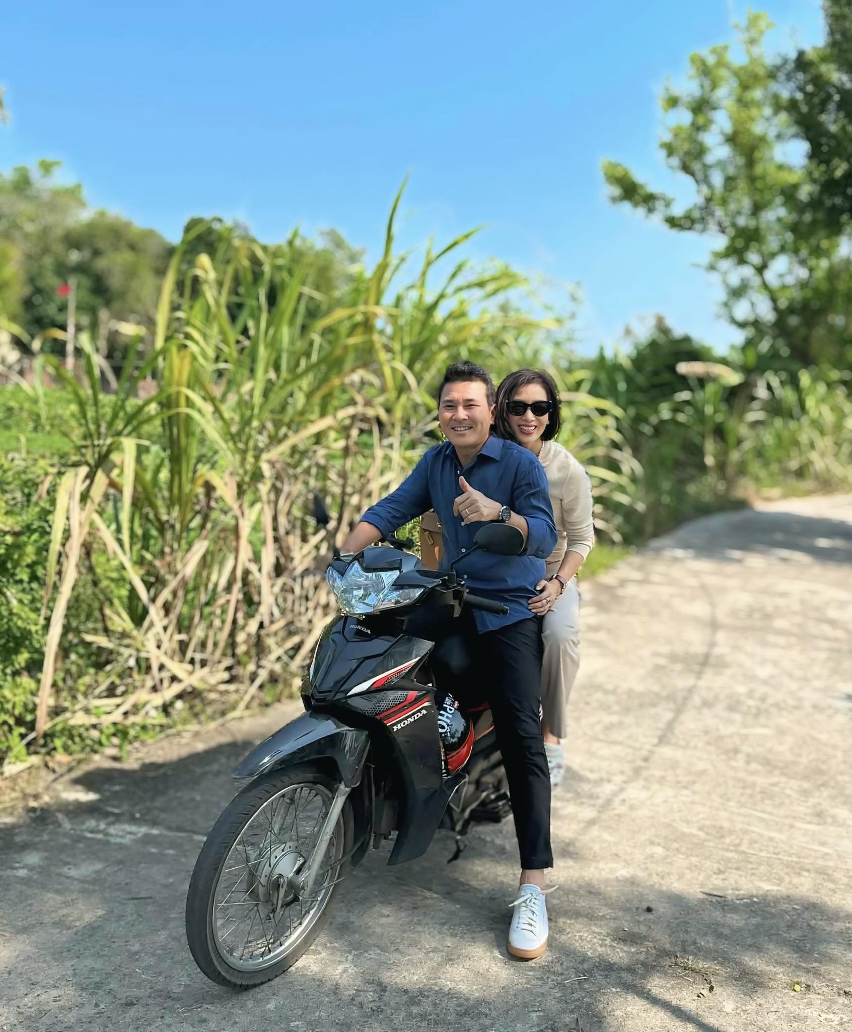 Nhan sắc hoa kh&ocirc;i Việt cưới đại gia 