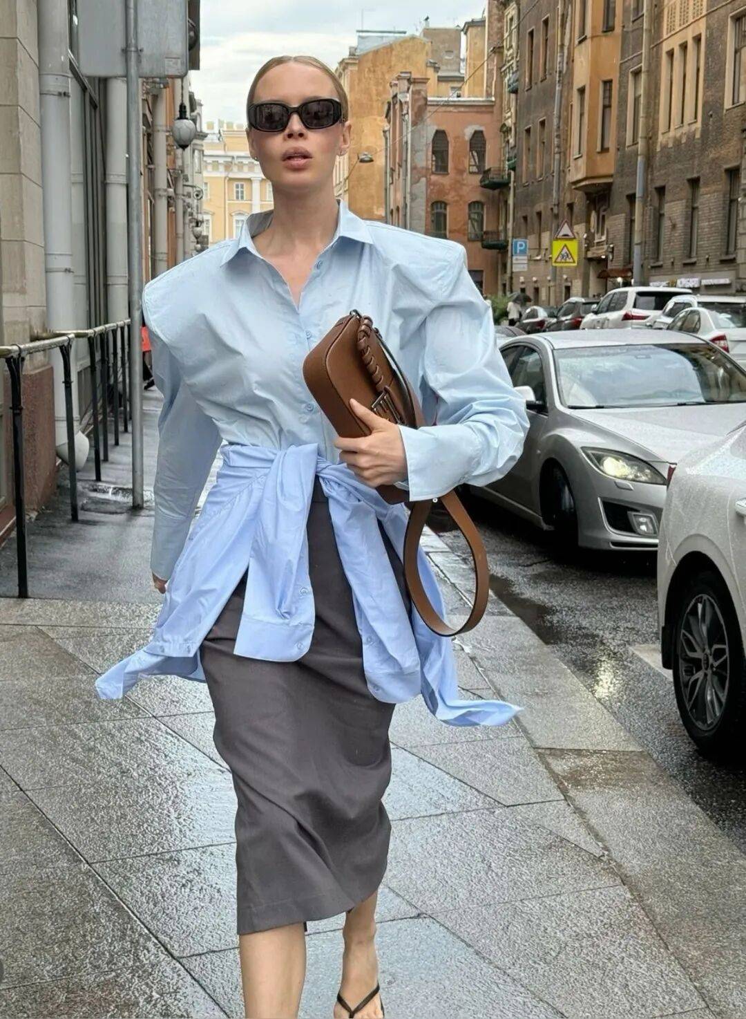 H&egrave; 2026: Phụ nữ s&agrave;nh điệu m&ecirc; m&agrave;u xanh băng trẻ trung v&agrave; thanh lịch - Ảnh 18.