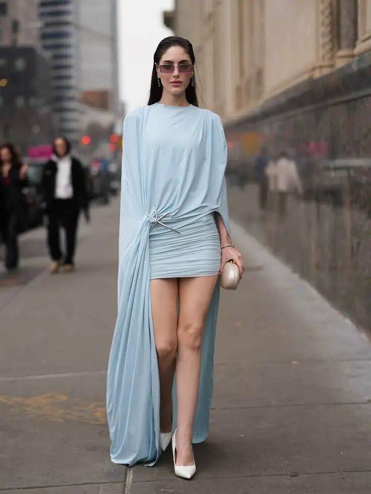 H&egrave; 2026: Phụ nữ s&agrave;nh điệu m&ecirc; m&agrave;u xanh băng trẻ trung v&agrave; thanh lịch - Ảnh 22.