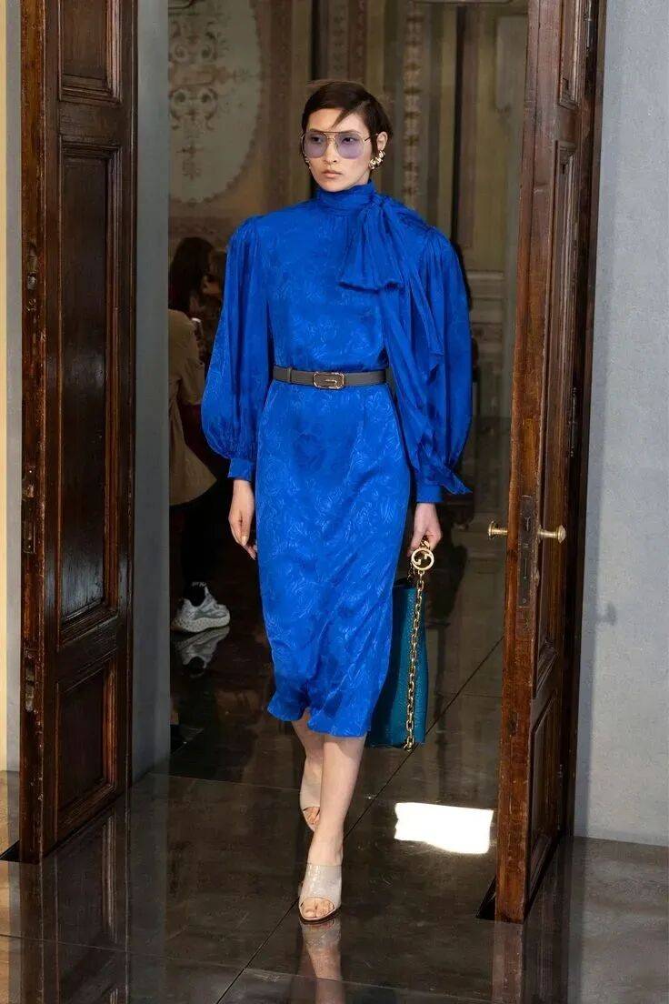 3 Gam m&agrave;u cực phẩm h&egrave; 2026: T&iacute;m tử đinh hương t&ocirc;n da v&agrave;ng , n&acirc;ng tầm phong c&aacute;ch - Ảnh 11.