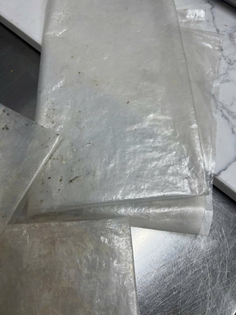 X&ocirc;n xao nghi vấn bếp bẩn tại tiệm b&aacute;nh nổi tiếng H&agrave; Nội , đại diện ch&iacute;nh thức l&ecirc;n tiếng - Ảnh 5.