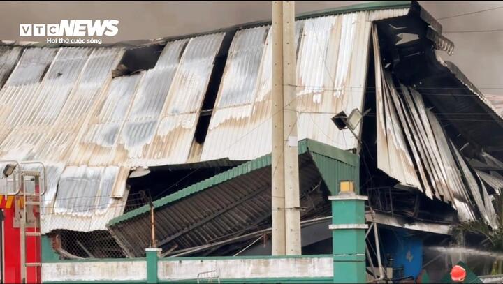 Ch&aacute;y lớn tại Khu kinh tế Nhơn Hội , Gia Lai g&acirc;y hoang mang trong cộng đồng - Ảnh 5.