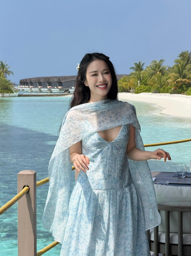 MC VTV Ng&ocirc; Mai Phương xinh đẹp sau khi l&agrave;m mẹ hai con - Ảnh 8.