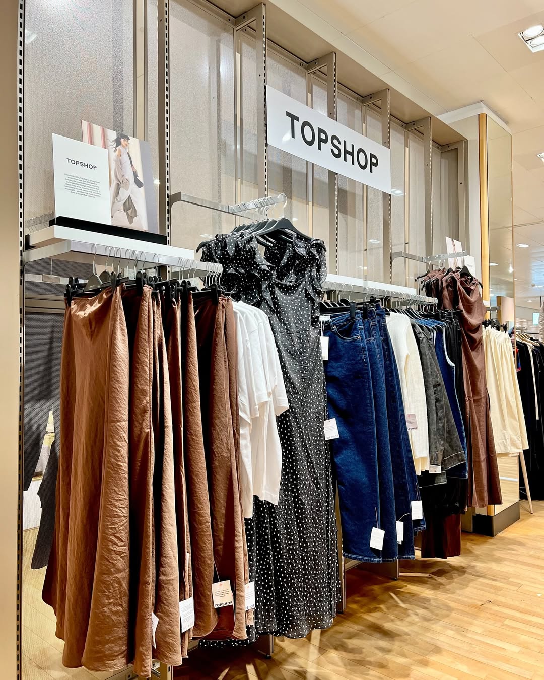 Topshop từng l&agrave; thanh xu&acirc;n của hội mặc &ldquo;chất