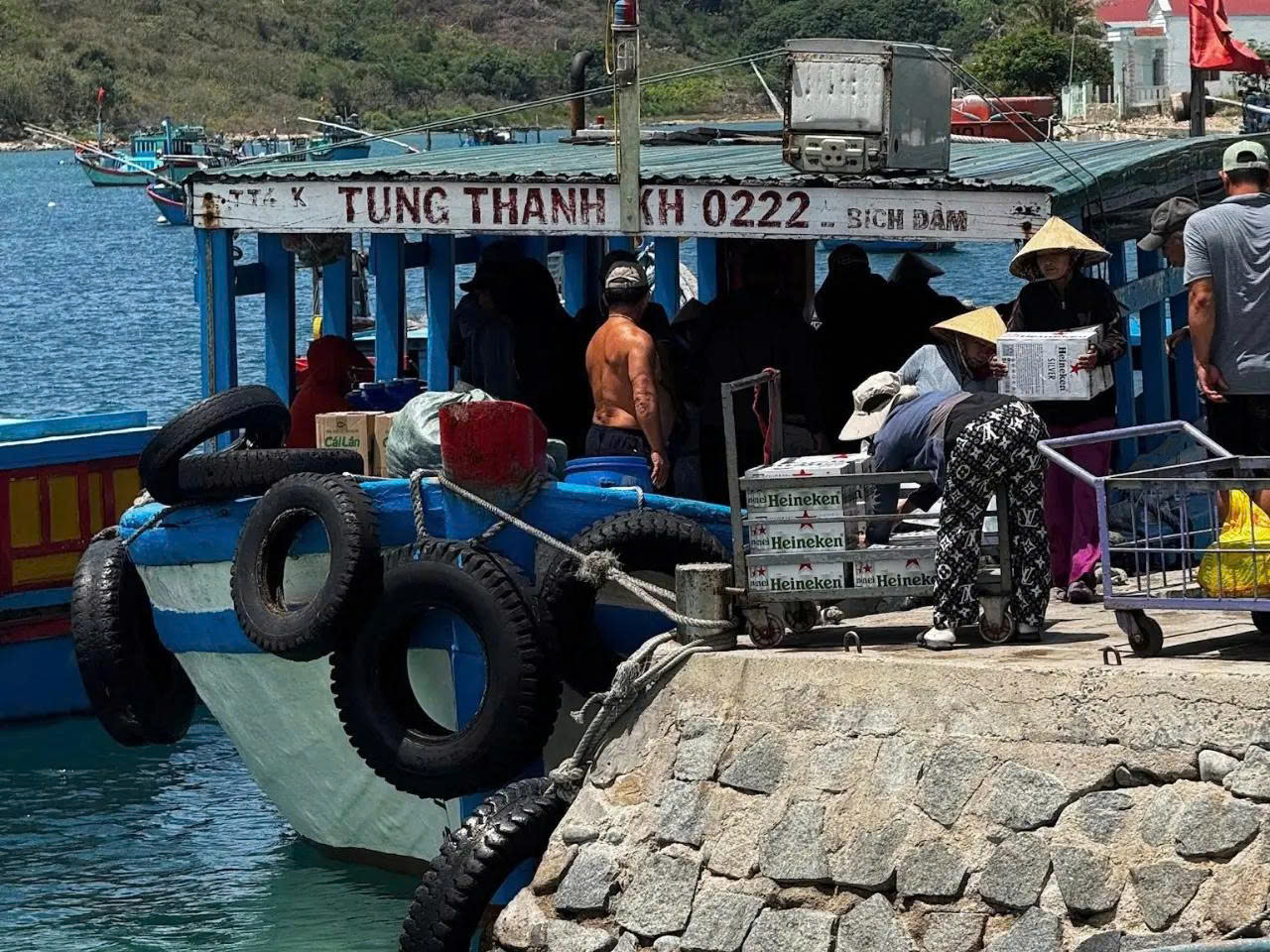 Kh&aacute;m ph&aacute; B&iacute;ch Đầm: L&agrave;ng ch&agrave;i hoang sơ giữa Nha Trang năm 2026 - Ảnh 10.