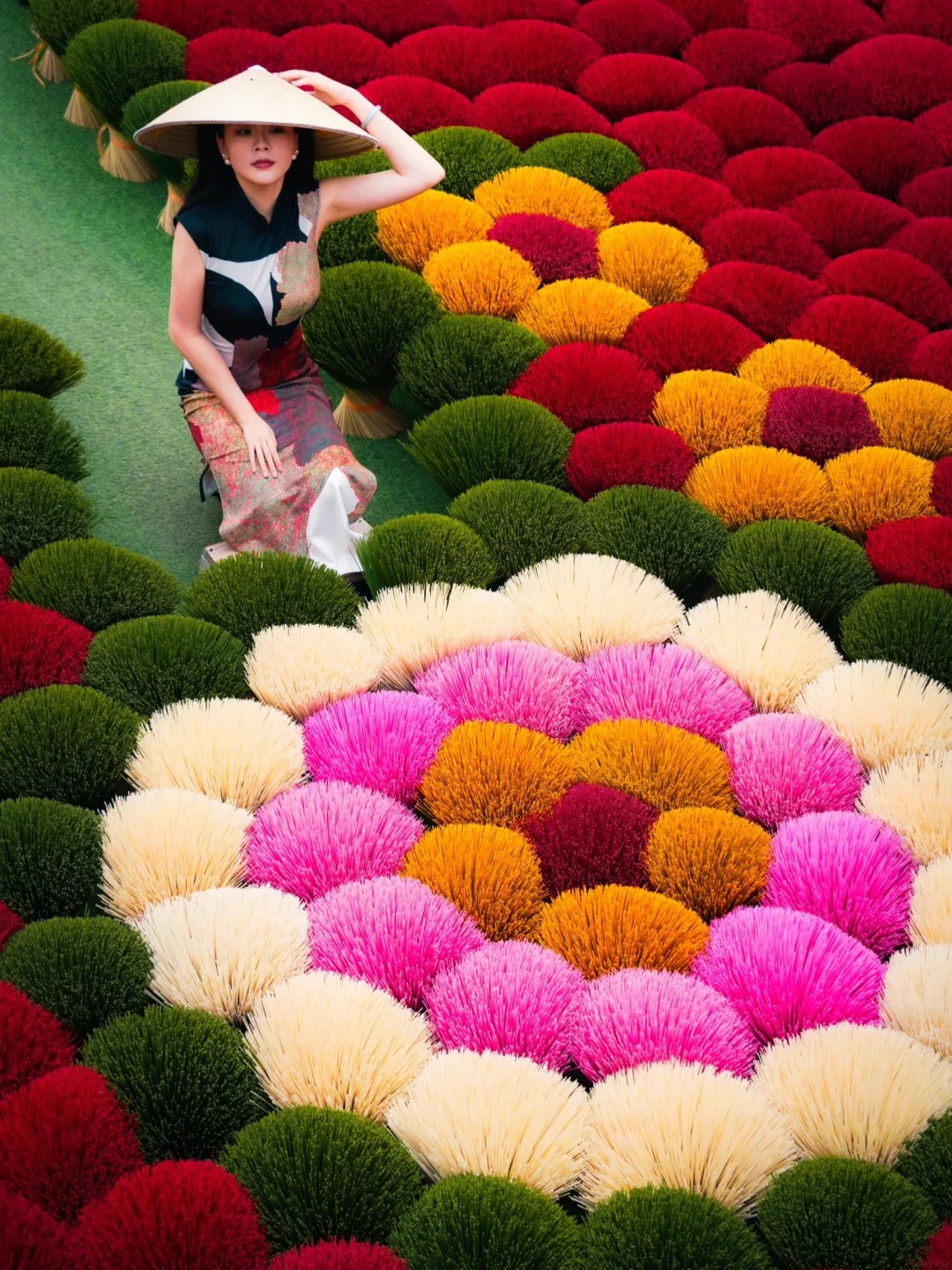 Kh&aacute;m ph&aacute; l&agrave;ng tăm hương Quảng Ph&uacute; Cầu đẹp như tranh gần H&agrave; Nội 2026 - Ảnh 5.