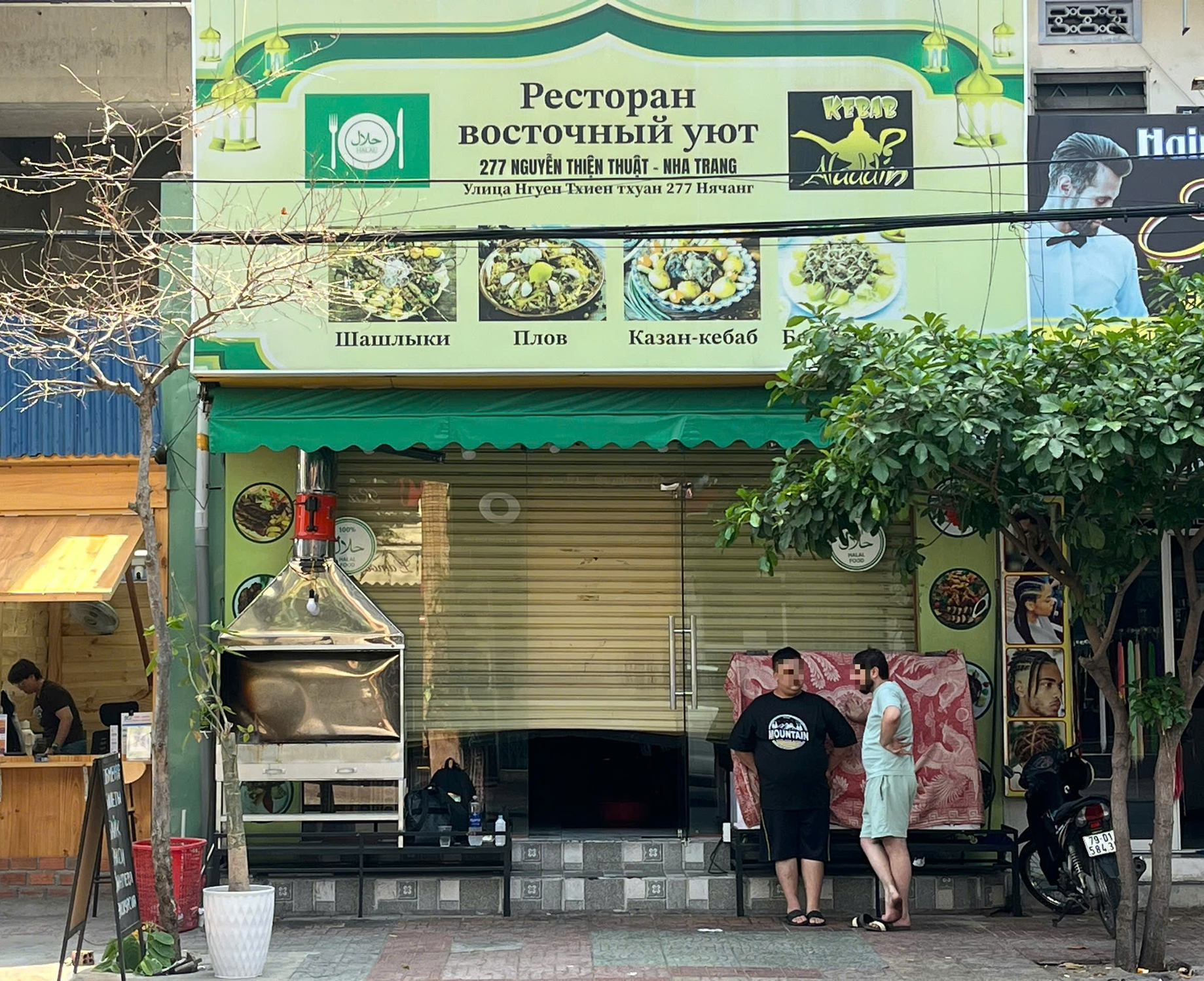 Ch&aacute;y nh&agrave; h&agrave;ng ở Nha Trang 2026 khiến 5 người nước ng&ograve;ai phải leo cửa sổ tho&aacute;t nạn - Ảnh 4.