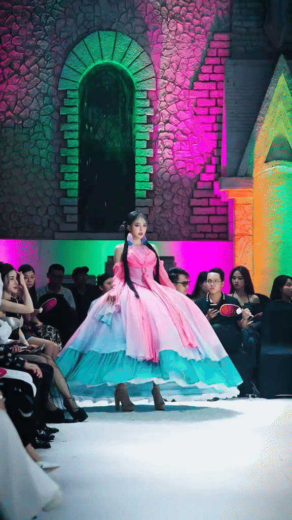 H&agrave; M&ocirc;i v&agrave; mối quan hệ với B&acirc;u: Những điều bạn chưa biết về TikToker nổi bật 2026 - Ảnh 5.