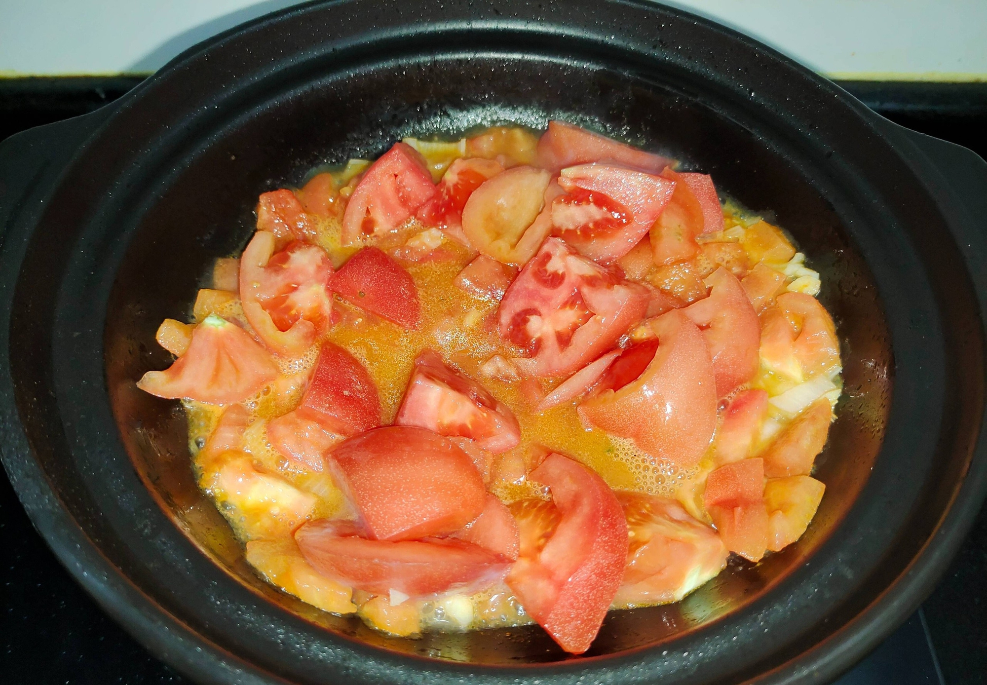 M&oacute;n om chua ngọt đơn giản từ đậu phụ, thịt nạc v&agrave; c&agrave; chua cho bữa cơm ngon miệng - Ảnh 9.