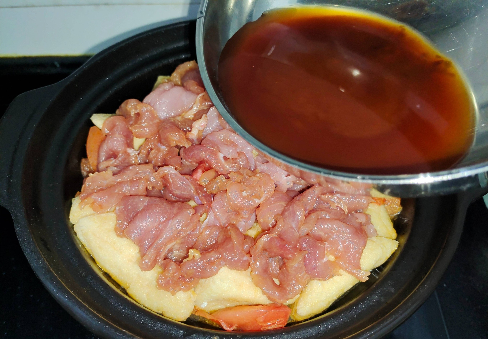 M&oacute;n om chua ngọt đơn giản từ đậu phụ, thịt nạc v&agrave; c&agrave; chua cho bữa cơm ngon miệng - Ảnh 10.