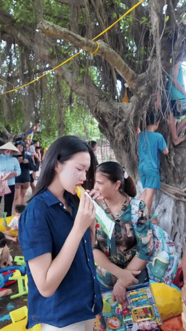 Do&atilde;n Hải My về qu&ecirc; chồng: Khoảnh khắc giản dị tại hội l&agrave;ng 2026 - Ảnh 2.