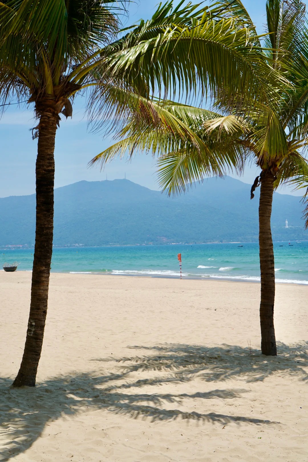 Kh&aacute;ch Trung Quốc kh&aacute;m ph&aacute; Đ&agrave; Nẵng v&agrave; Hội An: Thi&ecirc;n đường du lịch miền Trung 2026 - Ảnh 16.