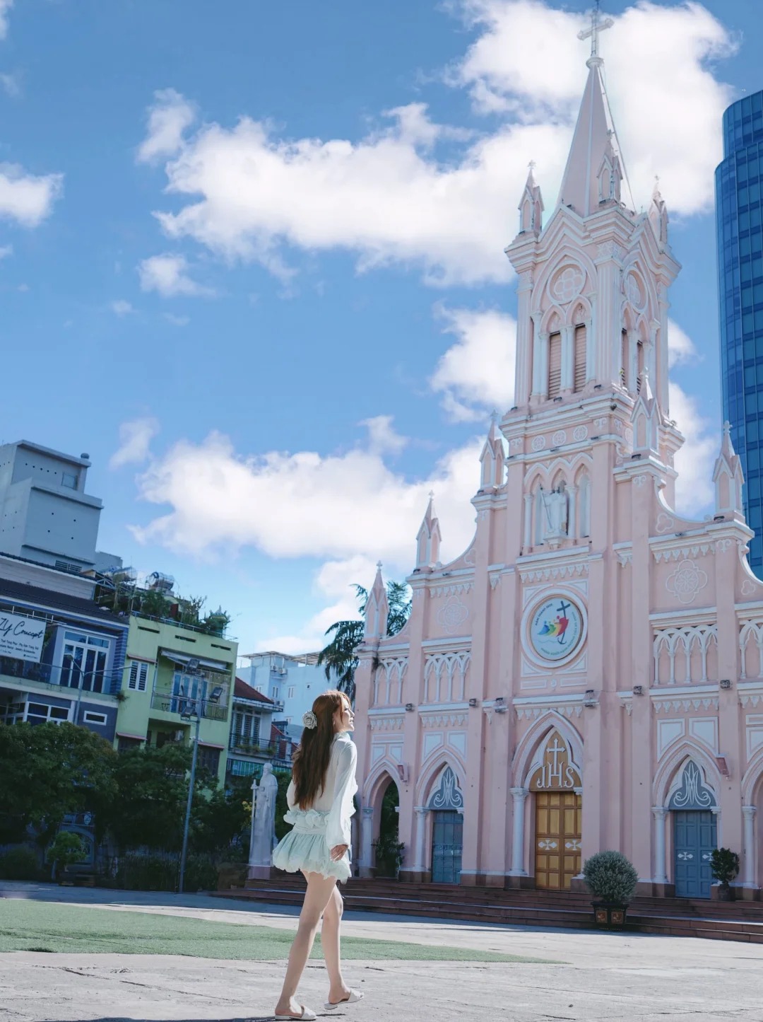 Kh&aacute;ch Trung Quốc kh&aacute;m ph&aacute; Đ&agrave; Nẵng v&agrave; Hội An: Thi&ecirc;n đường du lịch miền Trung 2026 - Ảnh 15.