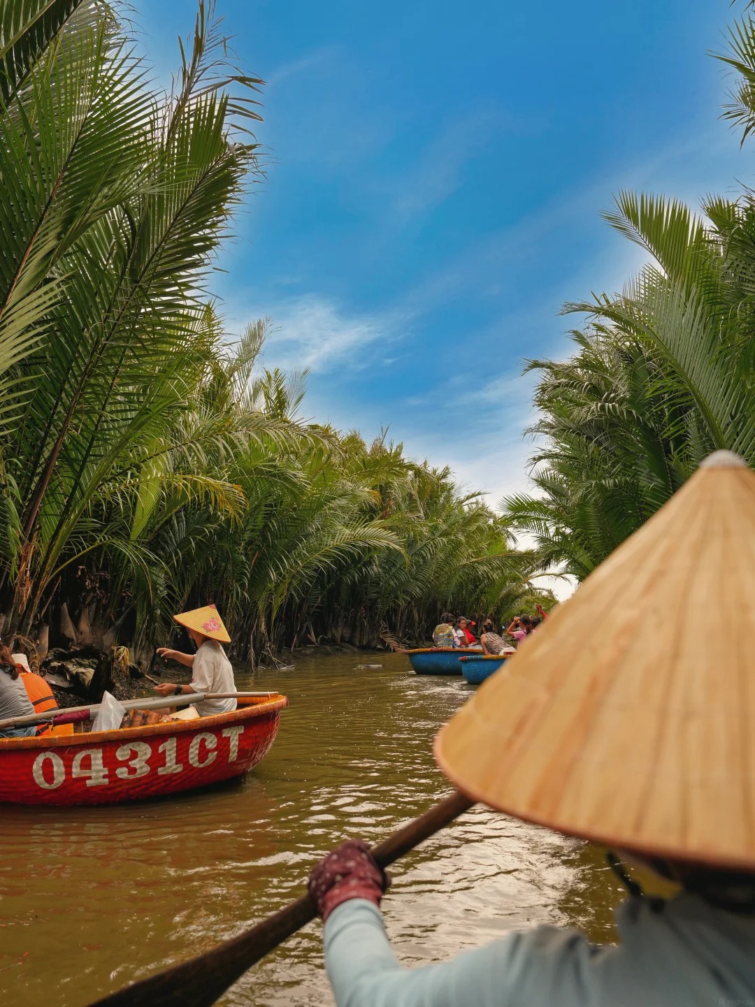 Kh&aacute;ch Trung Quốc kh&aacute;m ph&aacute; Đ&agrave; Nẵng v&agrave; Hội An: Thi&ecirc;n đường du lịch miền Trung 2026 - Ảnh 9.