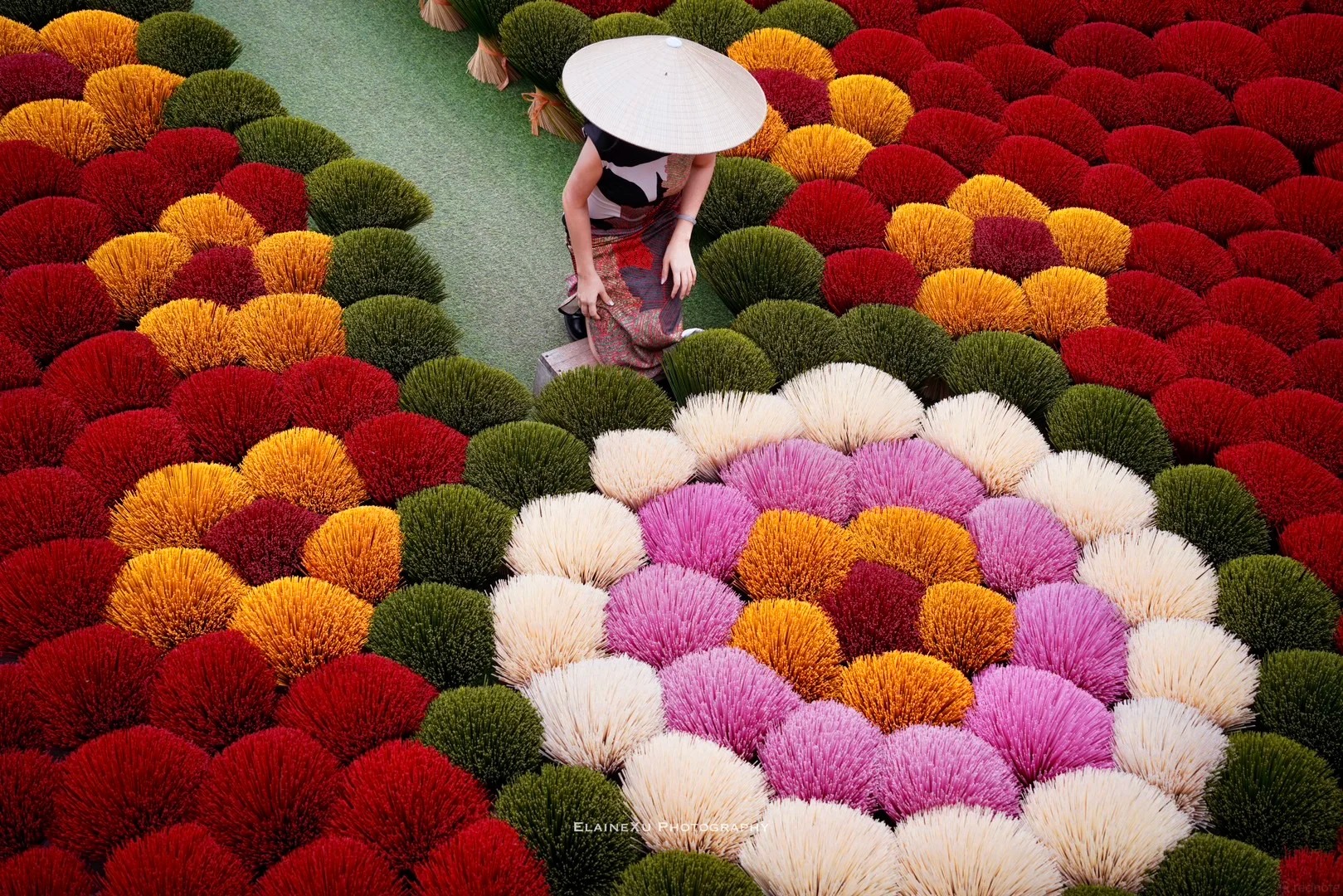 Kh&aacute;m ph&aacute; l&agrave;ng tăm hương Quảng Ph&uacute; Cầu đẹp như tranh gần H&agrave; Nội 2026 - Ảnh 6.