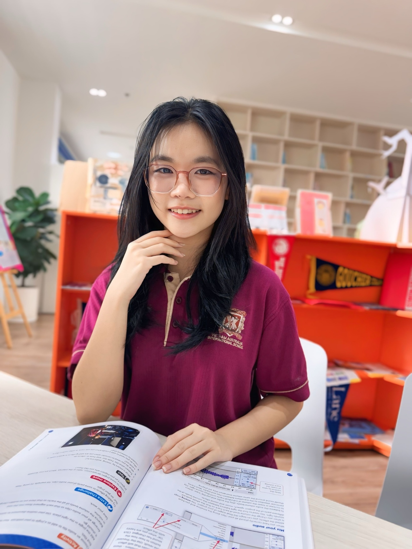 Học sinh Trường Quốc tế Việt &Uacute;c (VAS) li&ecirc;n tiếp nhận thư mời từ c&aacute;c đại học danh gi&aacute; - Ảnh 2.